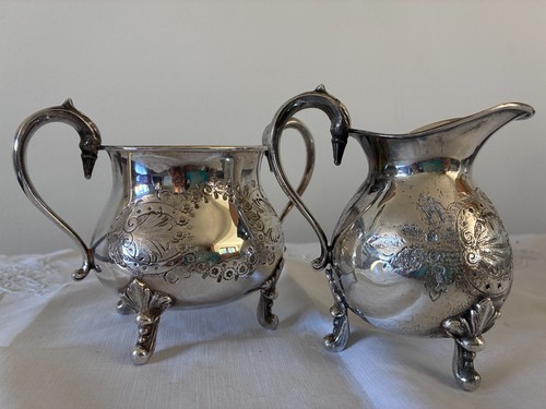 Delicate victorian engraved - delicate,