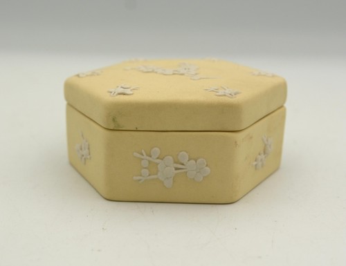 Vintage wedgwood jasperware - vintage,