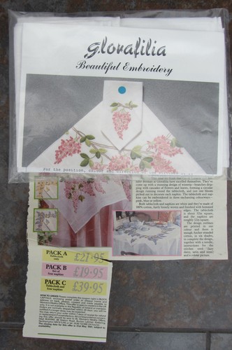 Glorafilla napkins 4 - glorafilla, x