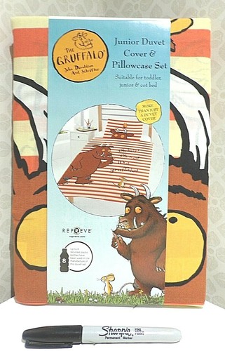 Bnwt junior duvet cover - bnwt,
