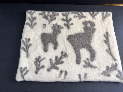 West elm wool deer - wool,