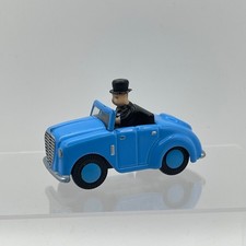 SIR TOPHAM HATT'S CAR Blue