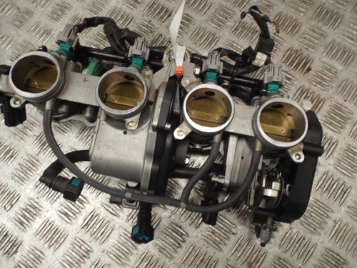 Yamaha yzf big bang 14b - yamaha,