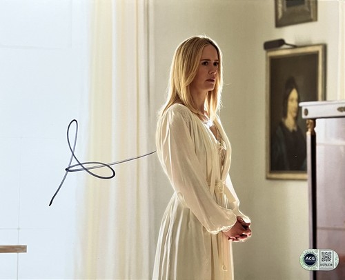 Sarah paulson signed - paulson,