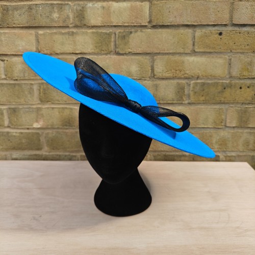 Turquoise black large - turquoise,