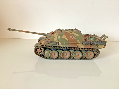 Built and painted tamiya - built, 1:35