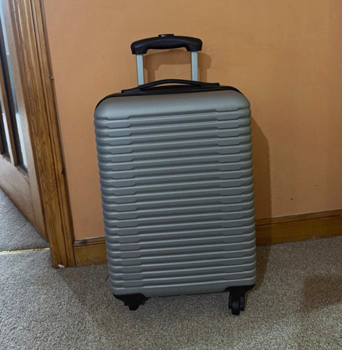 Silver hard shell small cabin - silver,