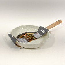 Masterclass 9.5" Inch Ceramic