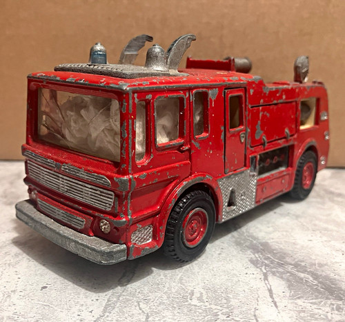 Dinky toys merryweather - dinky,