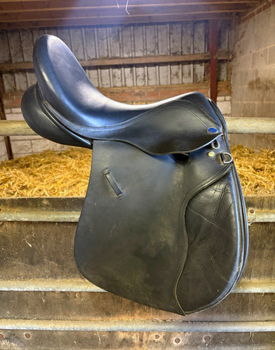 Barnsby club black - barnsby,