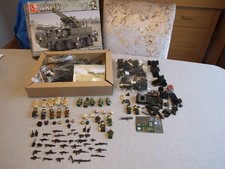 Sluban Army Land Force M38 B0302 Set Plus 20 Minifigures & Weapons