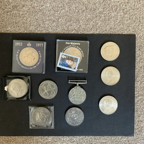 Job lot crowns plus defence - crowns,