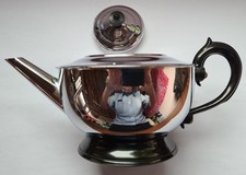 Stylish Art Deco Insulated Chrome Teapot  Ceramic Lined & Bakelite Handle 