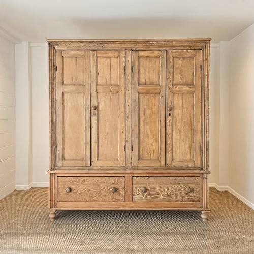 Monumental antique english - monumental,