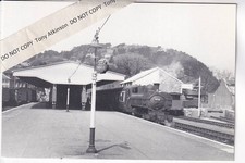 MINEHEAD RAILWAY STATION - 1959 VIEW - LOCO. NO. 9732 - POSTCARD - #8836