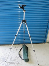 A VERY NICE QUALITY MANFROTTO 190 CAMERA TRIPOD WITH MOUNT AND CARRY CASE