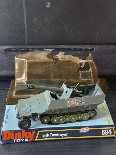 Tank destroyer dinky - destroyer, by