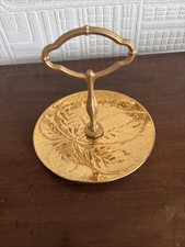 Pretty Royal Winton Gold