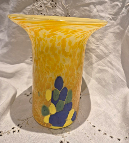 Art glass vase yellow - art, vase.