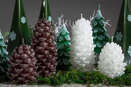 Pine cone candle white or - pine, in