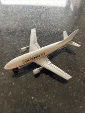 Vintage MATCHBOX SP3 A300B AIRBUS DIECAST JET AEROPLANE AIRLINER AIR FRANCE 