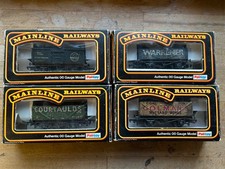 Mainline Wagons OO Gauge Model Railway x 4