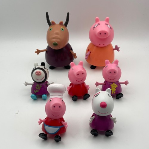 Peppa pig figure - peppa, toy