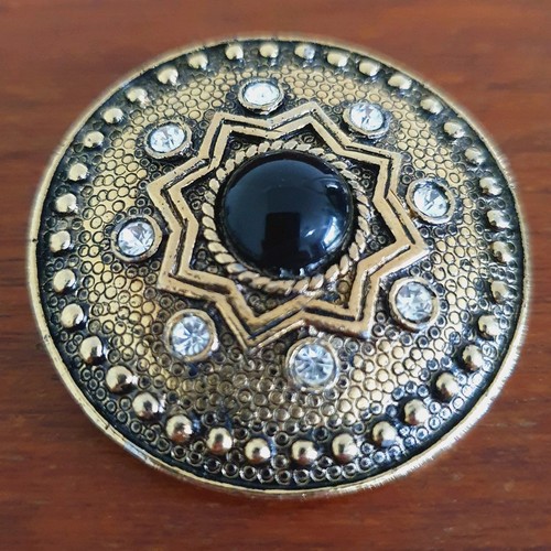 Shield brooch bronze - shield, tone