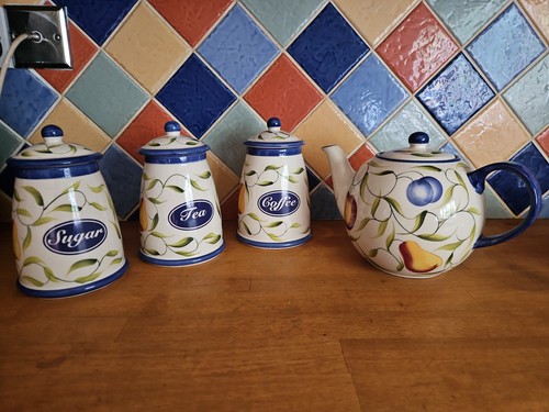 London pottery fruit - london,