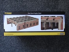 GRAHAM FARISH 42-050 FOUR ROAD ENGINE SHED N GAUGE