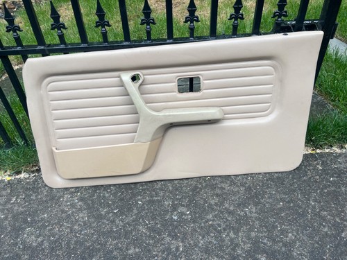 Bmw e30 coupe right tan - right, beige