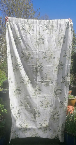 Laura ashley winter lily - laura,