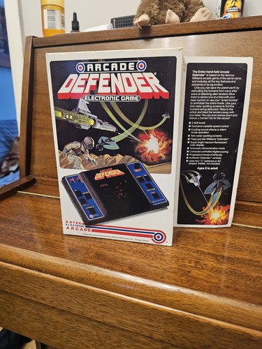 Arcade defender williams 1982 - arcade,