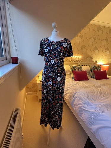 Boden navy floral - boden,
