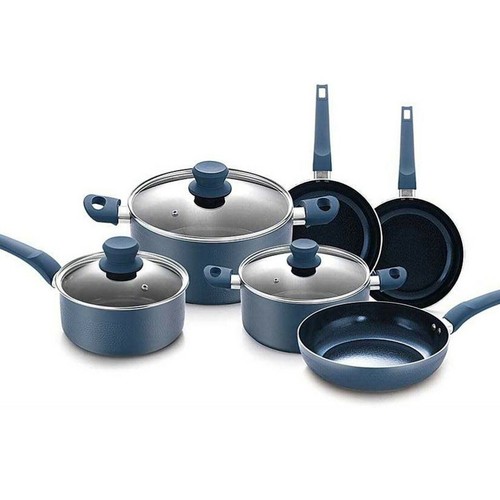 Non stick saucepan - non,
