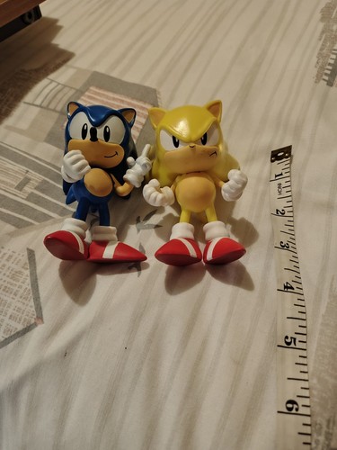 Sonic figures - sonic,