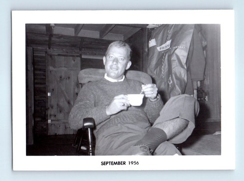 Old vintage photo solo - old,