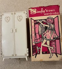 Vintage Sindy Wardrobe, Betsy