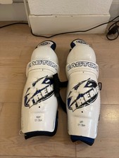 Easton X-treme 13"/33CM Ice