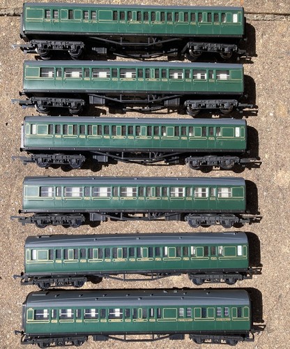 Rake six hornby 00 gauge - six, '00'gauge