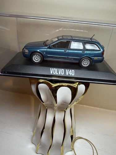 Minichamps volvo v40 - 1/43,