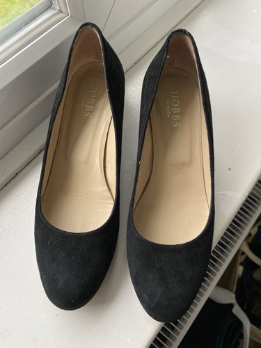 Women size hobbs - women’s,