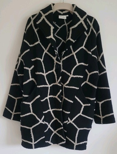Adini 100 wool black - 100%,