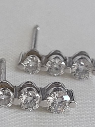 Stunning leo diamond - leo, 18ct