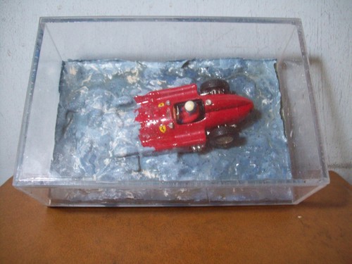 Home made diorama ferrari - made,