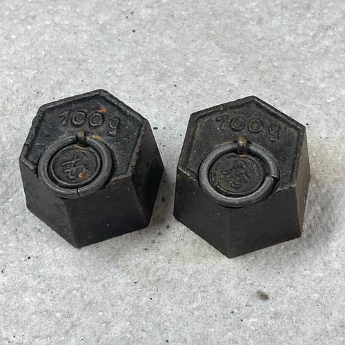 Vintage metric hexagonal - vintage,