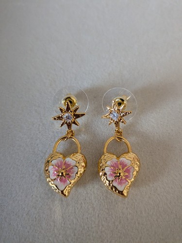 Les nereides heart pansy - les, heart,