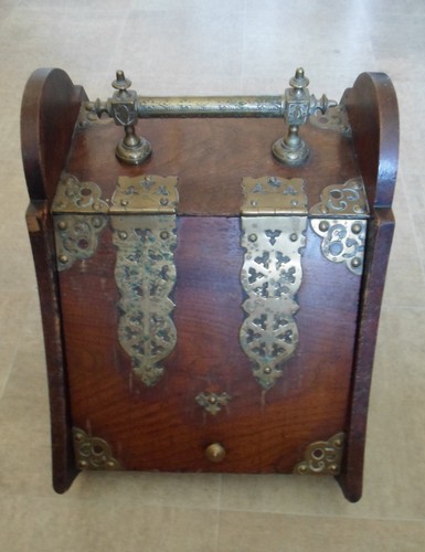 Vintage wooden coal - scuttle, /