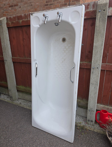 Used bath tub ideal - used, for