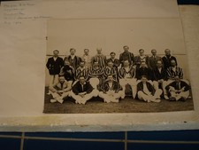 ANTIQUE CRICKET TEAM PHOTOGRAPH MCC v LEICESTER GENTLEMAN 1936
